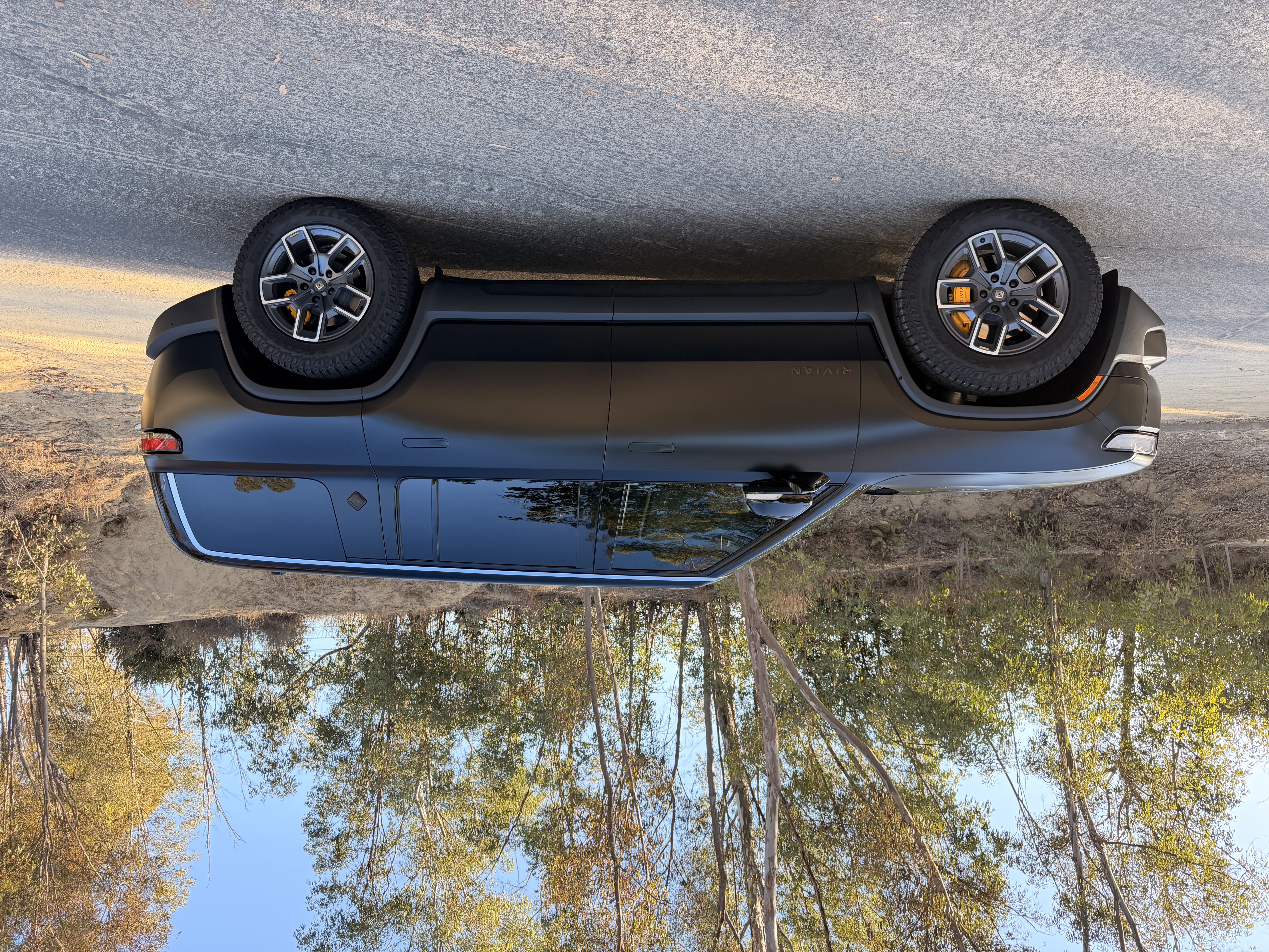 2023 Rivian R1S Adventure - Front Three Quarter View